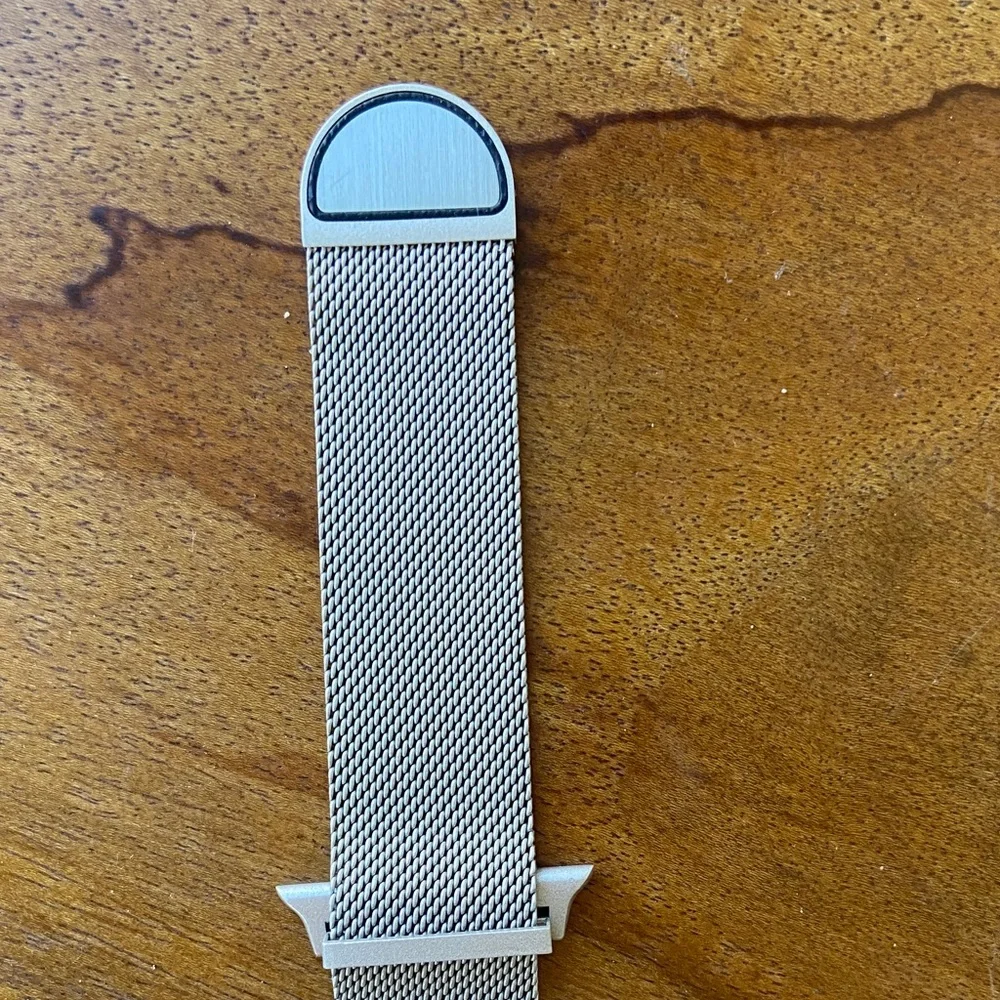 NEW Silver Mesh Stainless Steel Apple Watch Band
